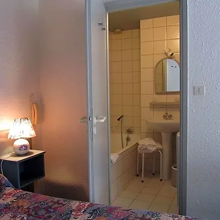 Hotel De L'arzon 3*