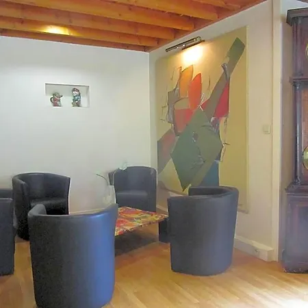 De L'arzon 3*